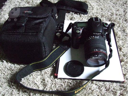 PoulaTo: Nikon D80 10.2 MP ψηφιακή φωτογραφική μηχανή SLR - Μαύρο (Kit w / φακό 18-105mm)